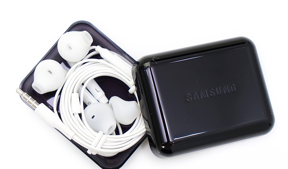 tai nghe samsung s7 edge chinh hang - Tai nghe Samsung Galaxy S7 / S7 Edge